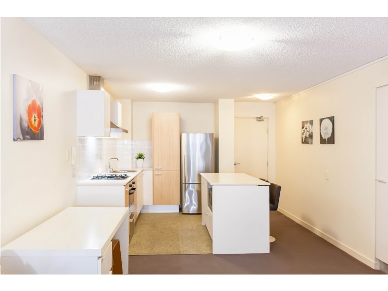 S12 8 Cordelia Street, South Brisbane QLD 4101