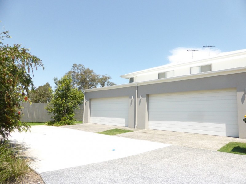 20 Eminence Lane, Bridgeman Downs QLD 4035