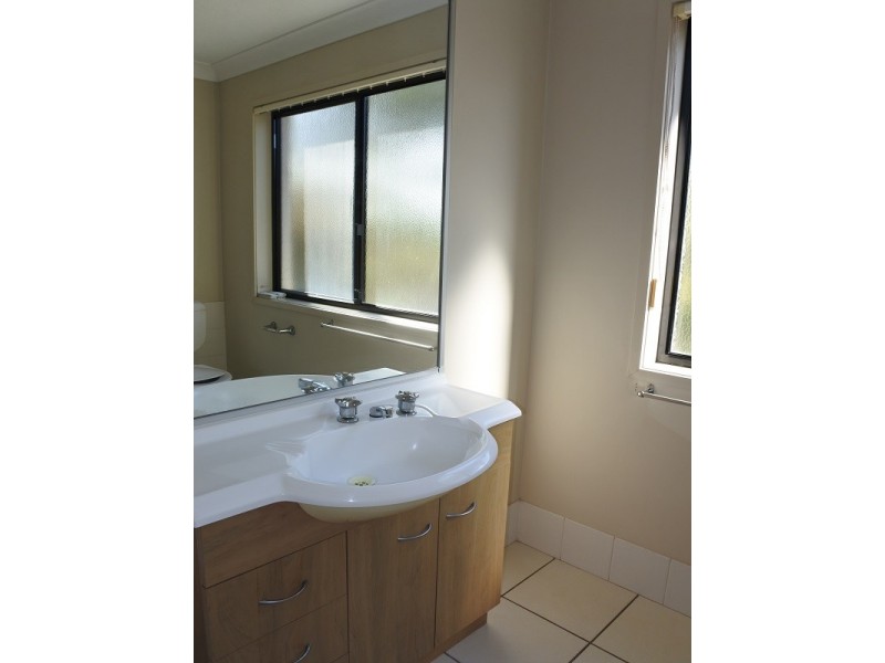 590 PINE RIDGE ROAD, Coombabah QLD 4216