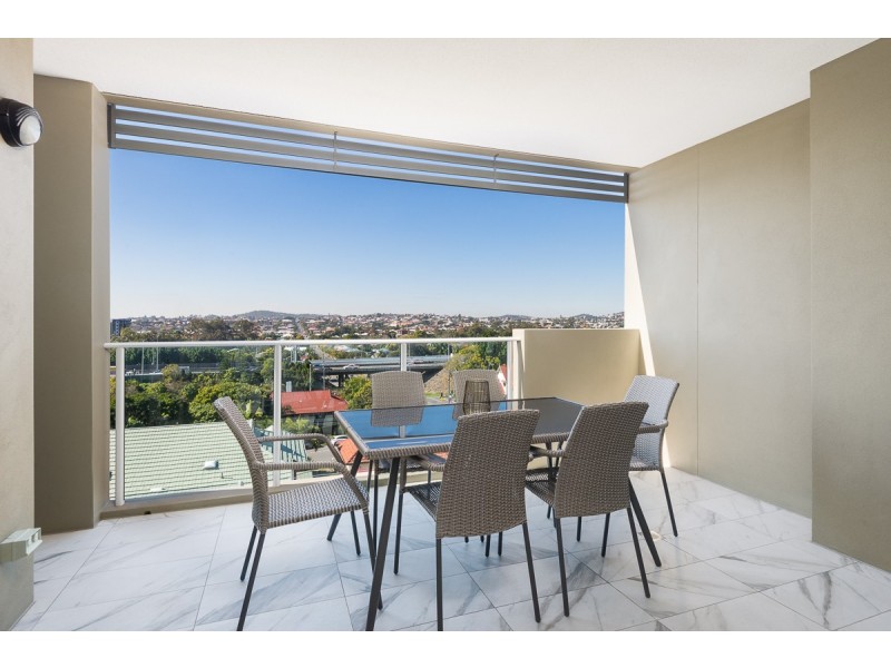 70 Carl Street, Woolloongabba QLD 4102