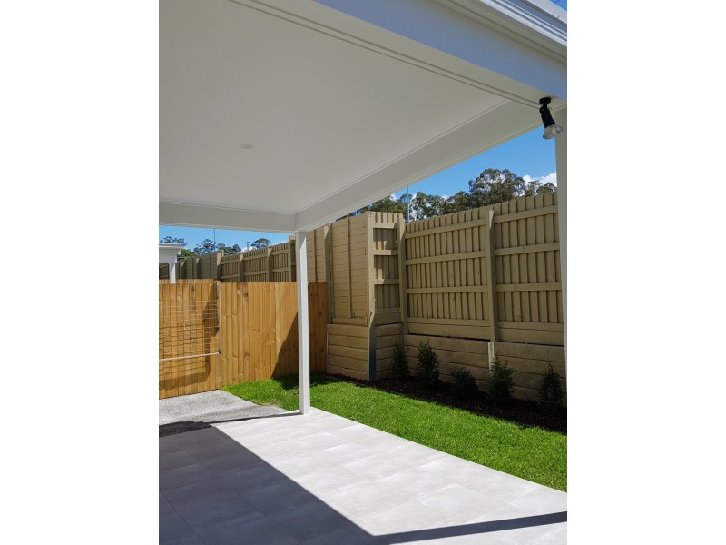 29/20 Eminence Lane, Bridgeman Downs QLD 4035