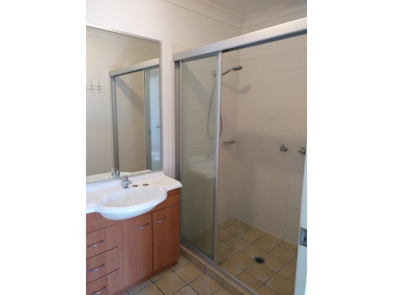 590 PINE RIDGE ROAD, Coombabah QLD 4216