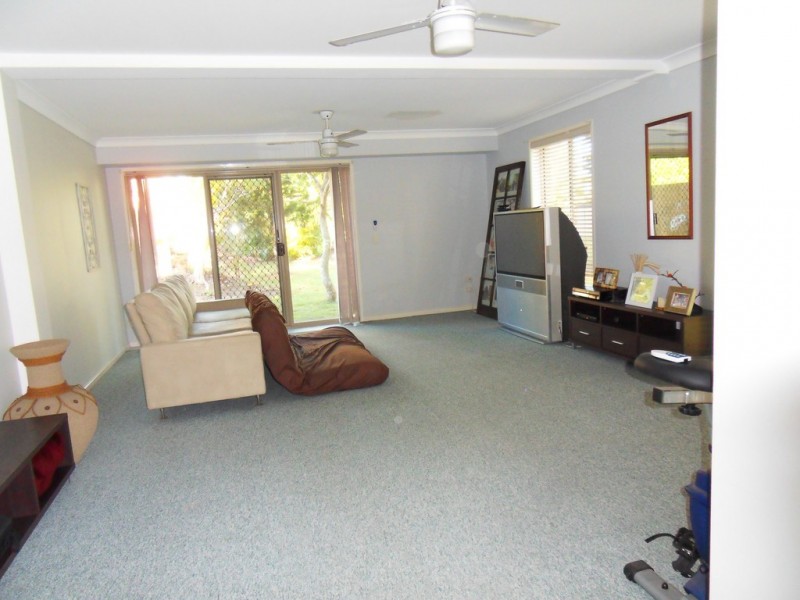 Vacant @ 11 Waterford, Bundall QLD 4217