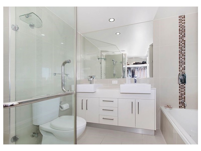 802/87 MARINE PARADE, Redcliffe QLD 4020