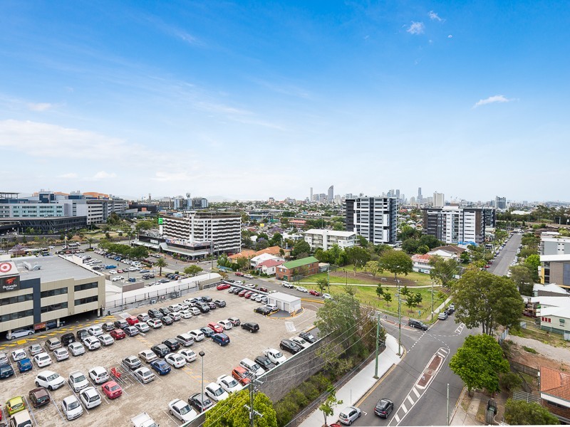 809 / 70 Carl Street, Woolloongabba QLD 4102