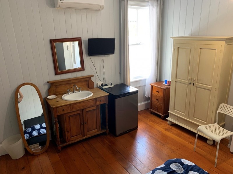 Room 5/436 Upper Roma Street, Brisbane City QLD 4000