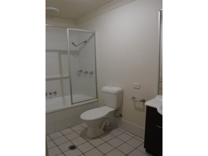 590 PINE RIDGE ROAD, Coombabah QLD 4216