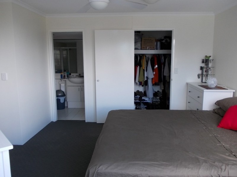 57 Lambert St, Kangaroo Point QLD 4169