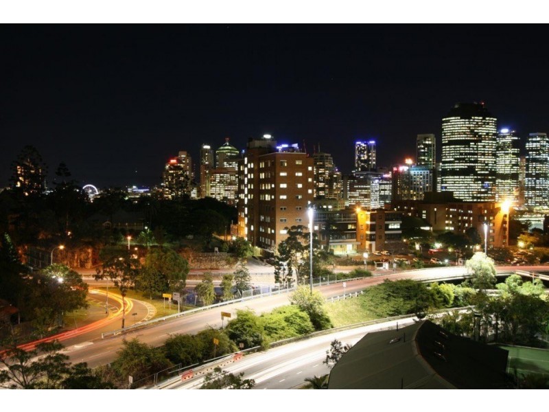 57 Lambert St, Kangaroo Point QLD 4169