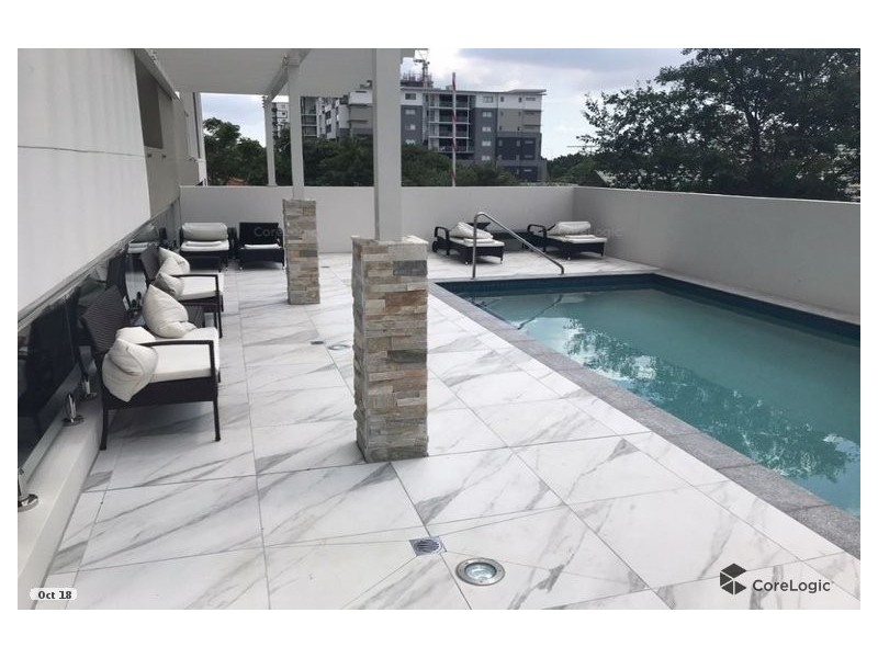 70 Carl Street, Woolloongabba QLD 4102