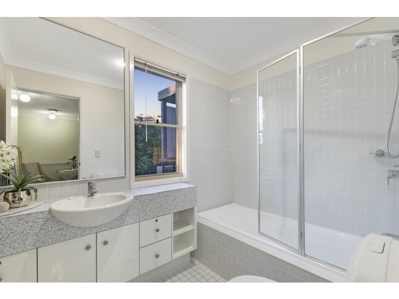 14/101 Coutts Street, Bulimba QLD 4171