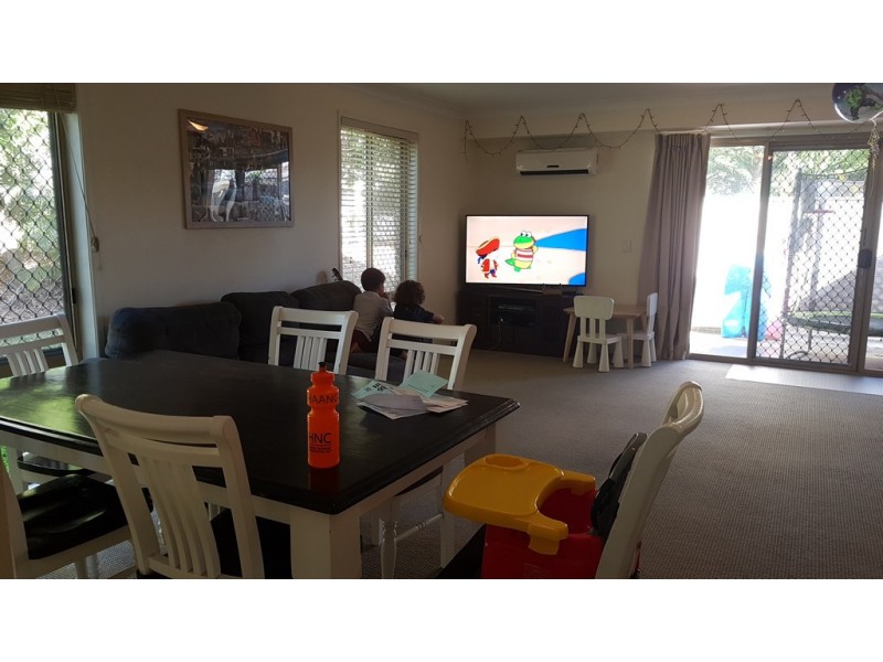 10th dec @ 11 Waterford court, Bundall QLD 4217