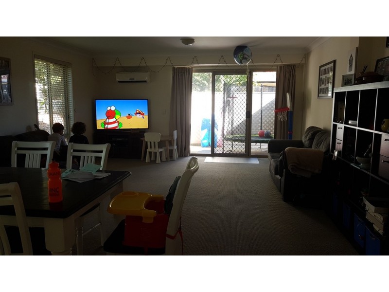 10th dec @ 11 Waterford court, Bundall QLD 4217