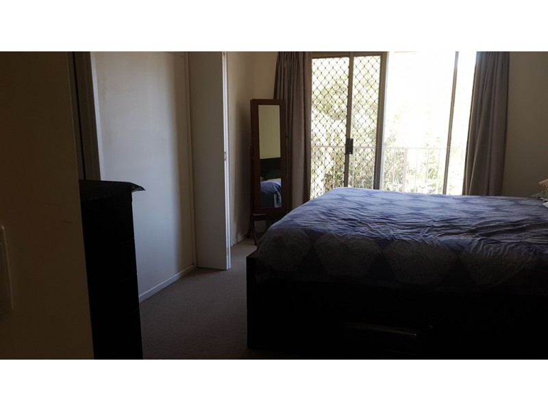 10th dec @ 11 Waterford court, Bundall QLD 4217