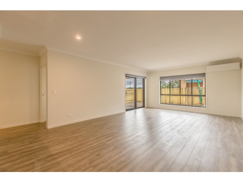 U1/2 Aidan Street, Browns Plains QLD 4118