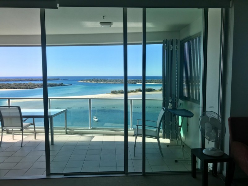 300 Marine Parade, Labrador QLD 4215