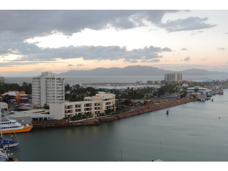 1102/69-77 Palmer Street, South Townsville QLD 4810
