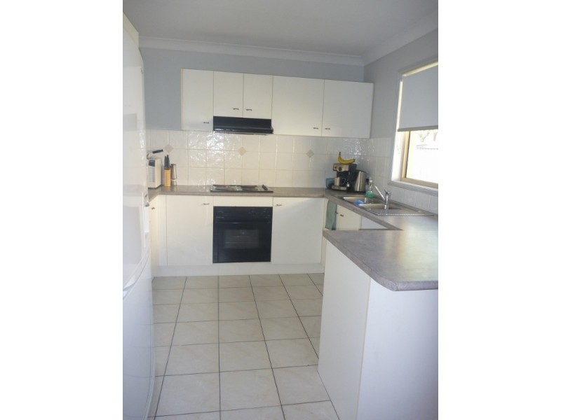 14 Hialeah Crescent, Helensvale QLD 4212