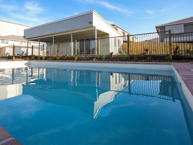 4/12 Kimberley Close, Redbank Plains QLD 4301