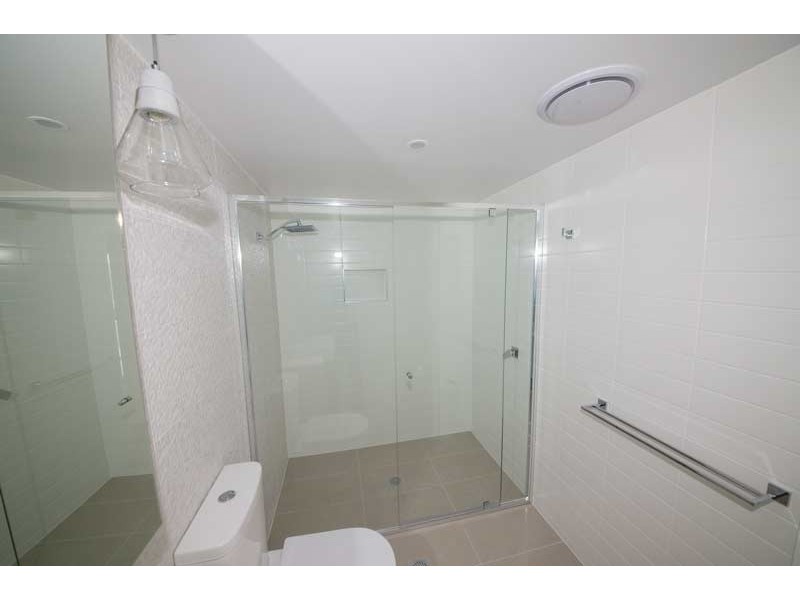 2/61 Ludwick Street, Cannon Hill QLD 4170