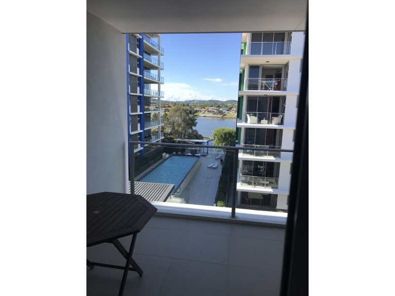 444/33 Lakefront Crescent, Varsity Lakes QLD 4227