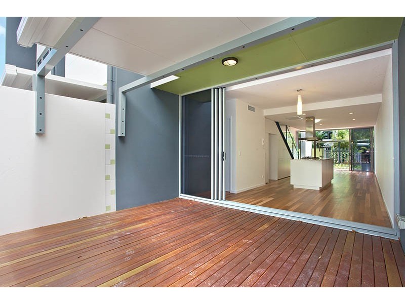 19w 24 Cordelia St, South Brisbane QLD 4101