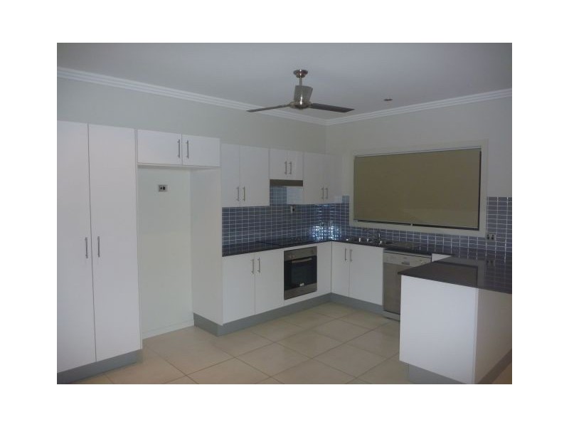 77 Jinja Court, Kirwan QLD 4817