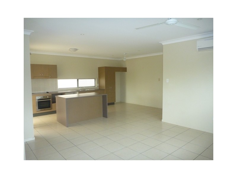 86 Tangerine Way, Kirwan QLD 4817