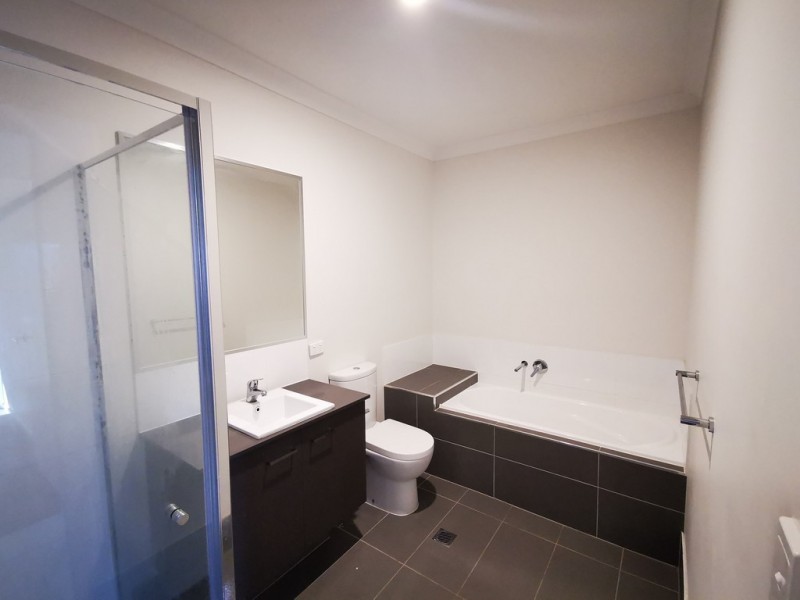 U1/10 Sandy Close, Browns Plains QLD 4118