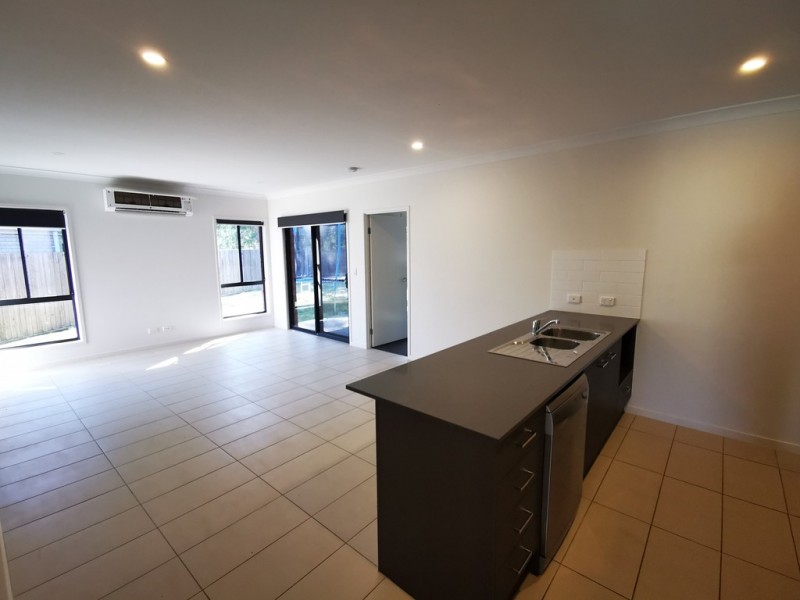 U1/10 Sandy Close, Browns Plains QLD 4118