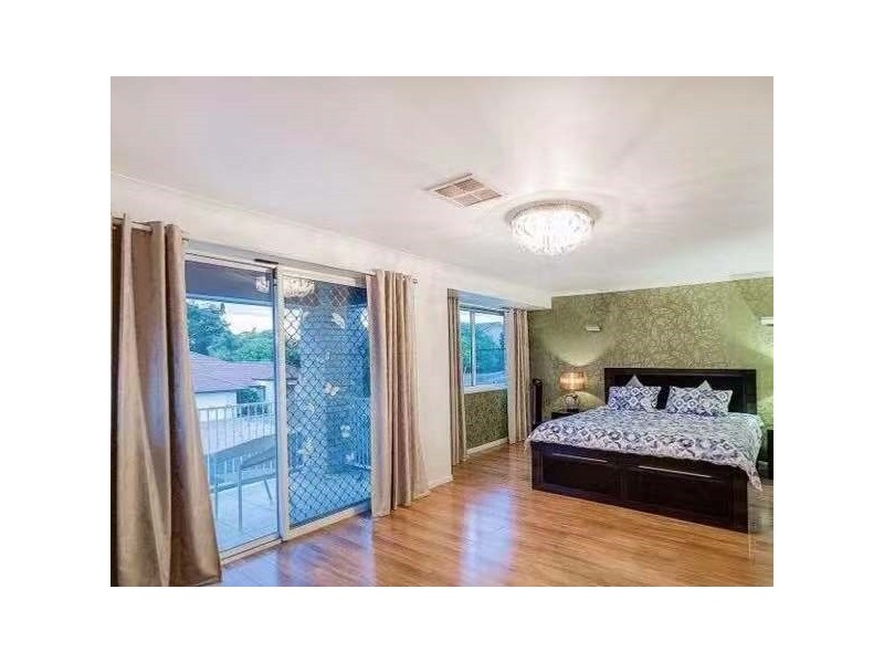 70 Malbon Street, Eight Mile Plains QLD 4113