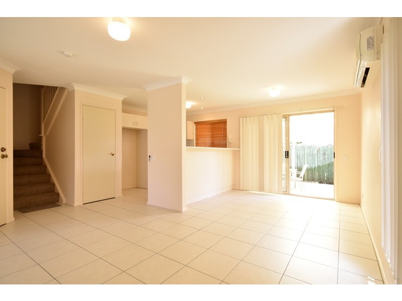 77 Nursery Avenue, Runcorn QLD 4113