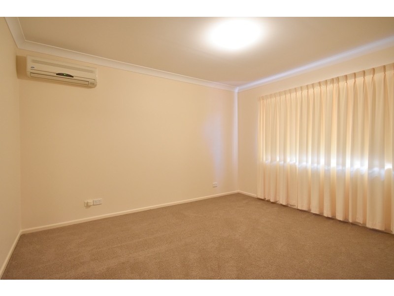 77 Nursery Avenue, Runcorn QLD 4113