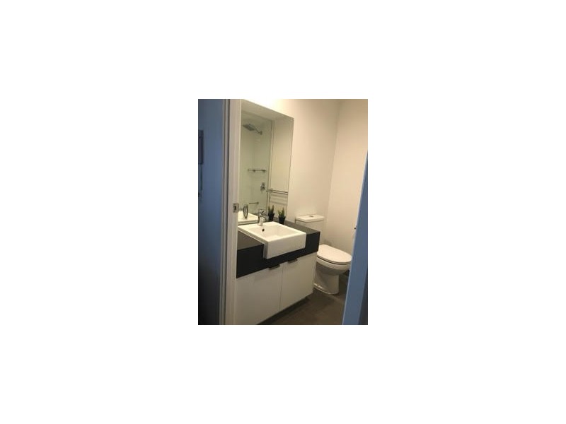 261/33 Lakefront Cres, Varsity Lakes QLD 4227