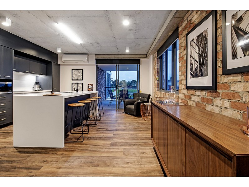 605/190 Varsity Parade, Varsity Lakes QLD 4227