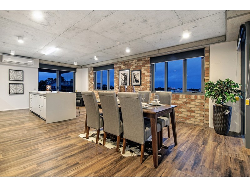 605/190 Varsity Parade, Varsity Lakes QLD 4227