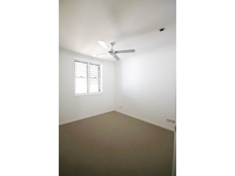 Carrara QLD 4211