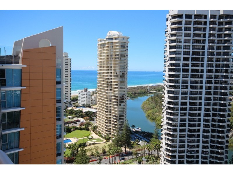 Main Beach QLD 4217