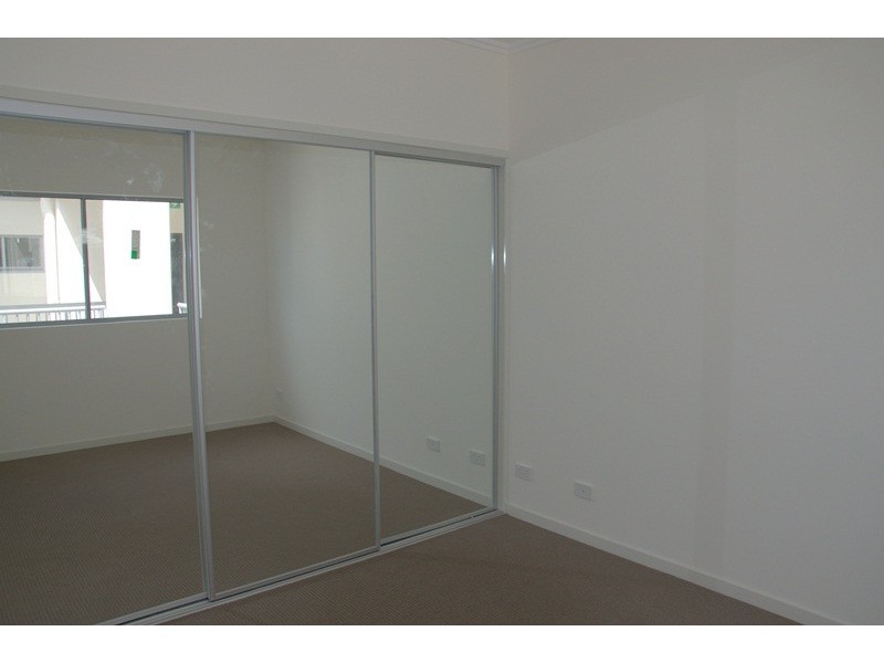 222/23 Robinson Place, Kelvin Grove QLD 4059