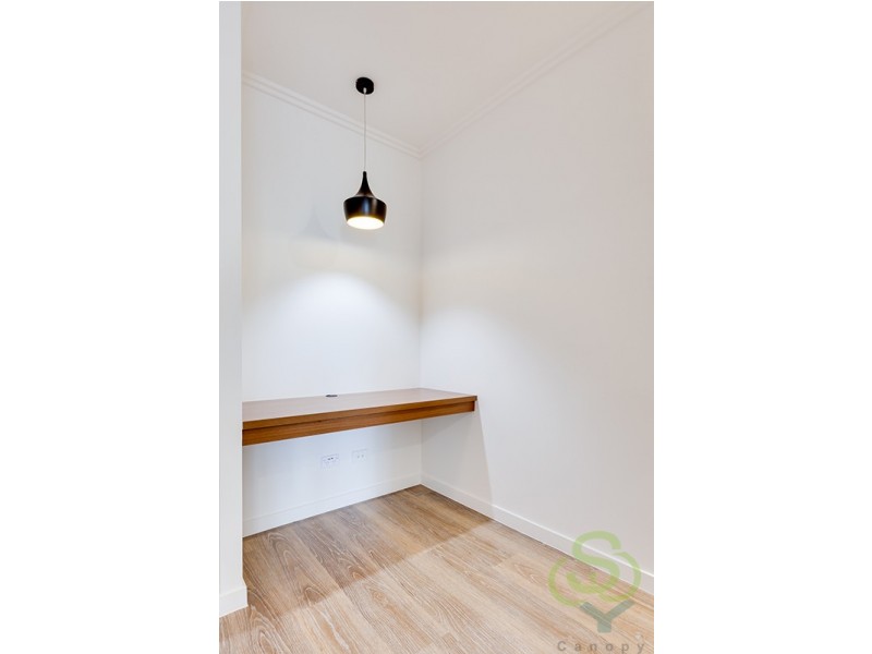 390 Simpsons Rd, Bardon QLD 4065