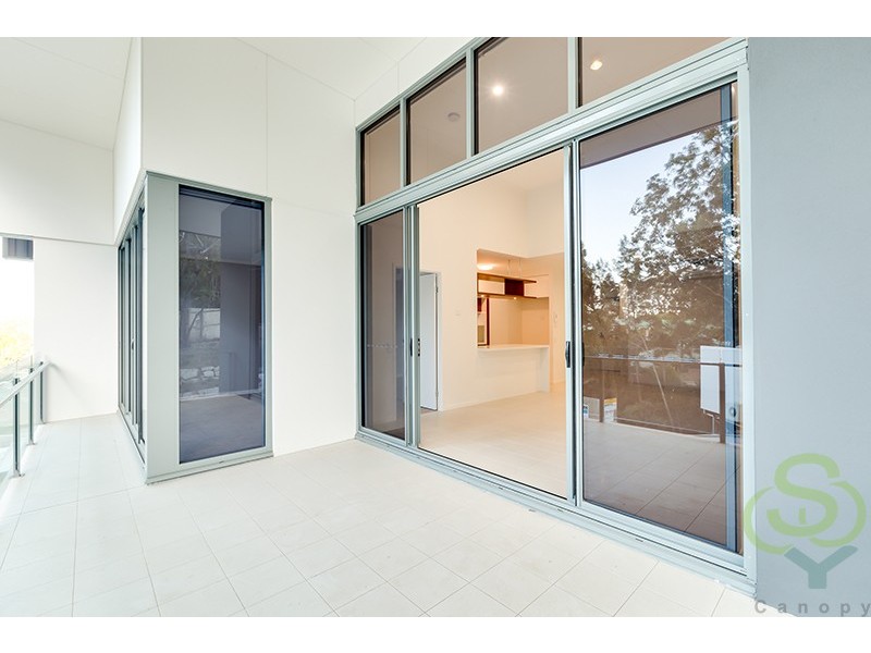 390 Simpsons Rd, Bardon QLD 4065