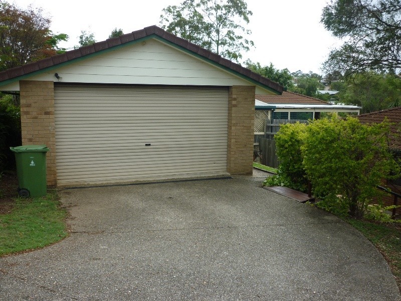 22 Ballinger Court, Albany Creek QLD 4035