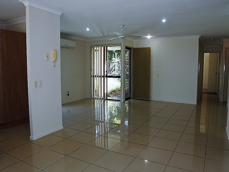 590 Pine Ridge Road, Coombabah QLD 4216