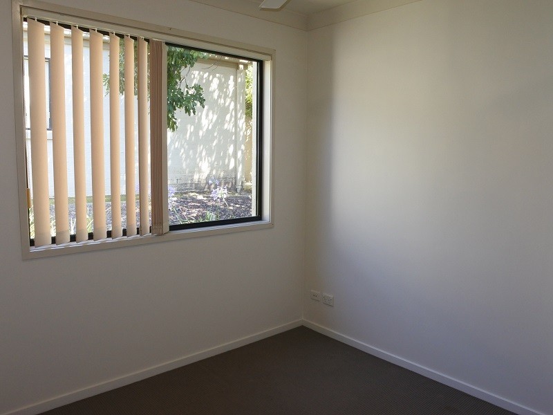 590 Pine Ridge Road, Coombabah QLD 4216