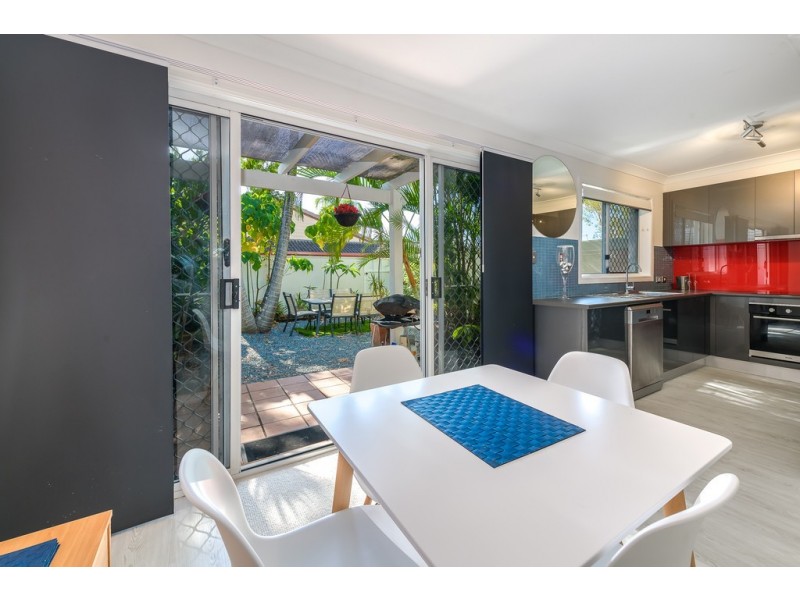 100 Cotlew St. East, Southport QLD 4215