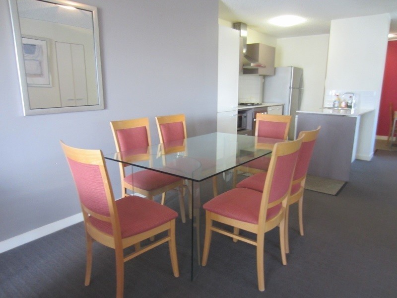 S08 8 Cordelia Street, South Brisbane QLD 4101