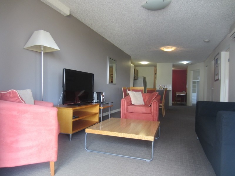 S08 8 Cordelia Street, South Brisbane QLD 4101