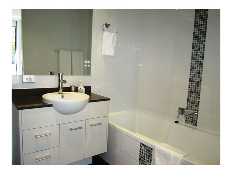 2 Aqua, Southport QLD 4215