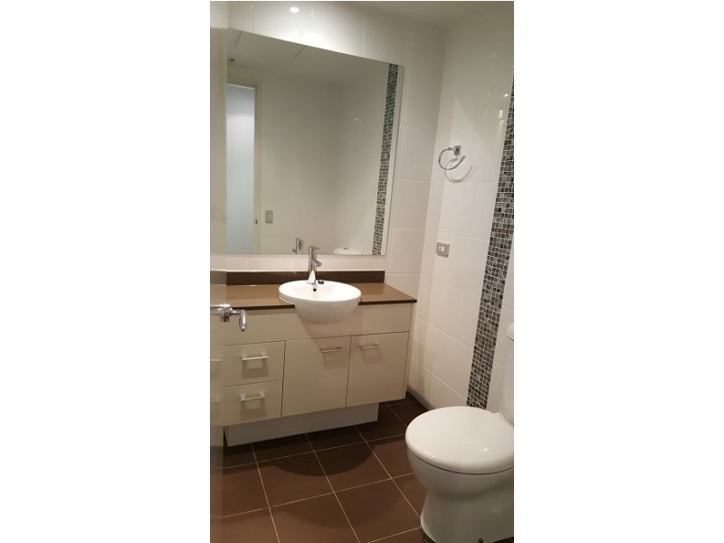 2 Aqua, Southport QLD 4215