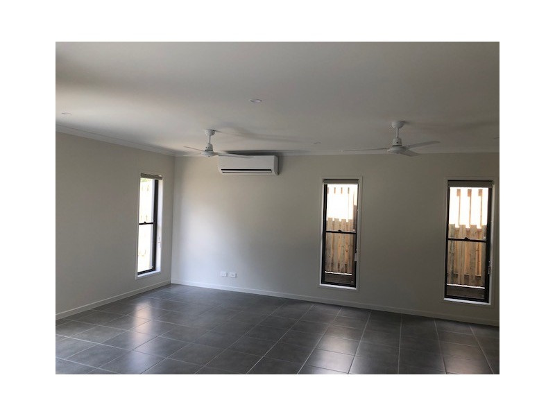 43 Rivina Circuit, Coomera QLD 4209